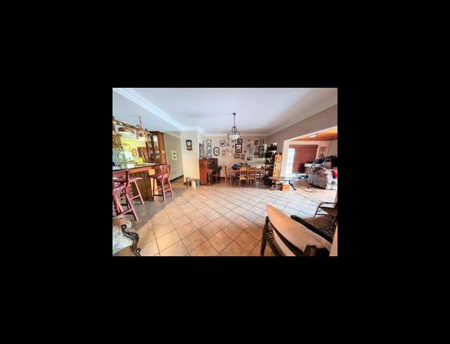 4 BEDROOM HOUSE SOLD IN MAGALIESKRUIN
